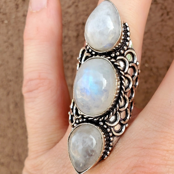 New Rainbow Moonstone 925 Silver Statement Ring. - Picture 14 of 16
